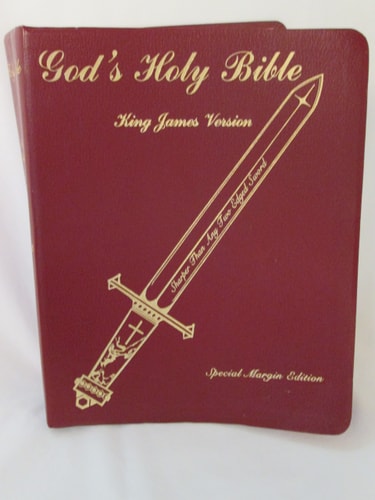 God's Holy Bible KJV Red Lettered Large Print Special Margin Edition
