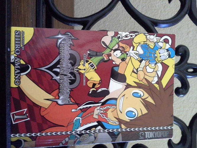 Kingdom Hearts: Chain of Memories Volume 1