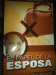 El Papel Del Esposa / El Papel De La Esposa - SPANISH EDITION