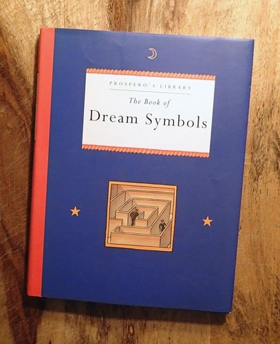 The Book of Dream Symbols (Prospero's Library)