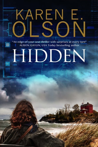 Hidden (A Black Hat Thriller, 1)