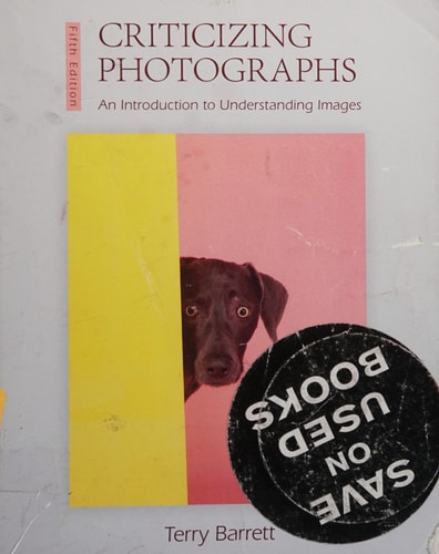 Criticizing Photographs