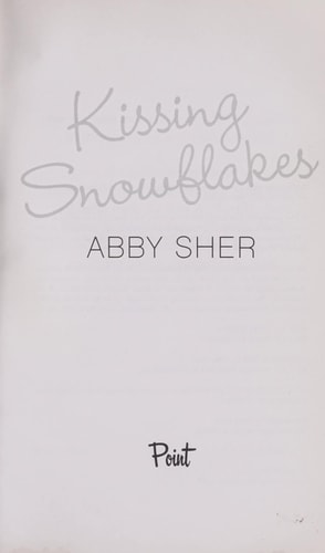 Kissing Snowflakes