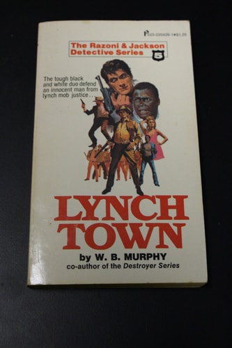 Lynch Town: The Razoni and Jackson Detective Series #5)