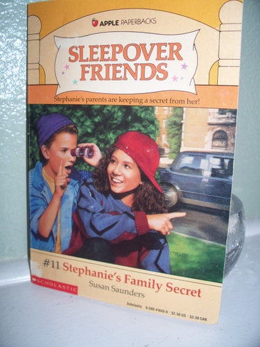 Super Sleepover Guide (Sleepover Friends)