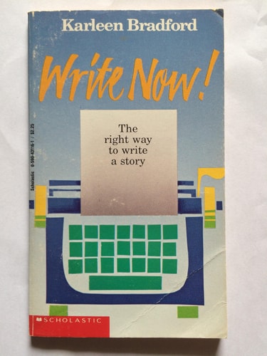 Write now!: The right way to write a story