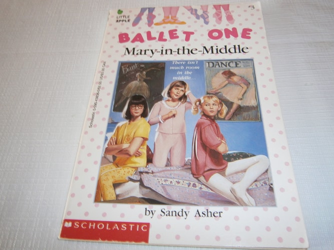 Mary-In-The-Middle (Ballet One)