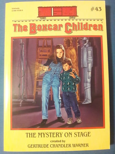 The Mystery On Stage The Boxcar Children #43