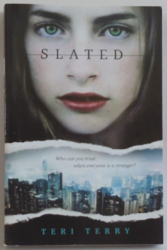Slated By Teri Terry [Paperback]