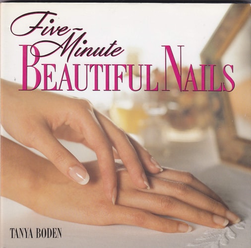 Five-minute Beautiful Nails