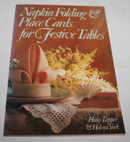 Napkin Folding & Place Cards for Festive Tables
