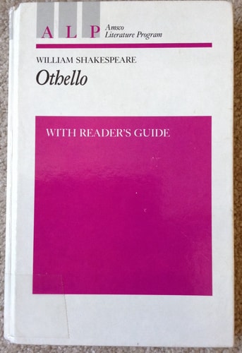 Othello: With Readers Guide