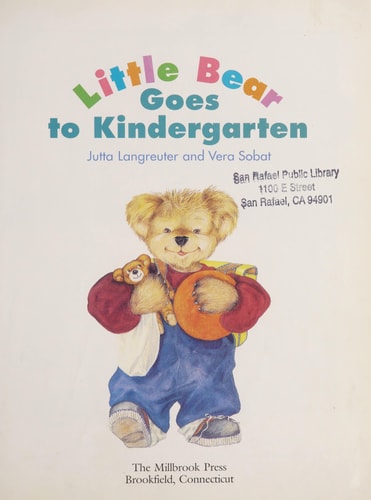 Little Bear Goes to Kindergarten