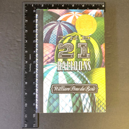 The Twenty-One Balloons - William Pène du Bois - 21st Print - 1970s