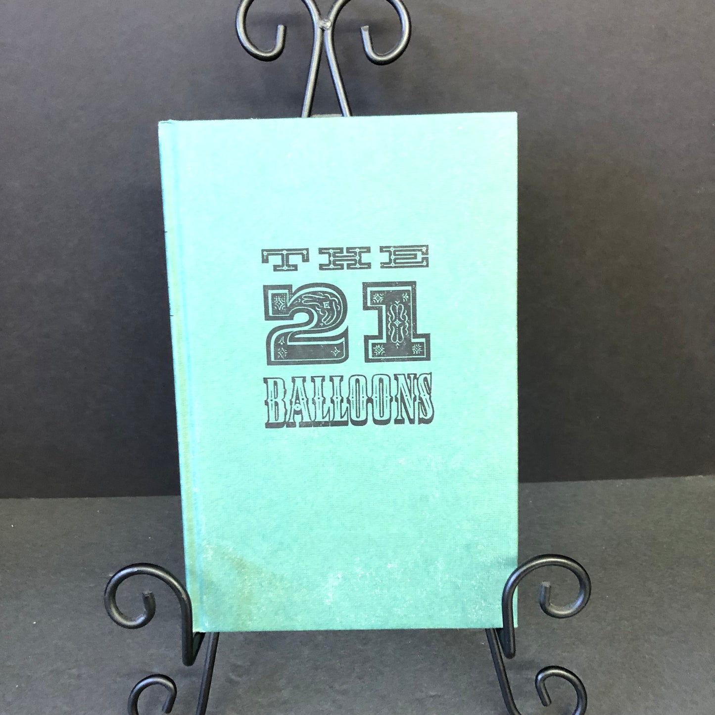 The Twenty-One Balloons - William Pène du Bois - 21st Print - 1970s