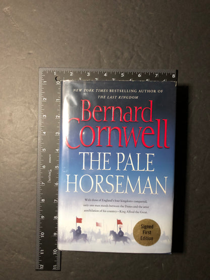 The Pale Horseman - Bernard Cornwell - Signed - 2006