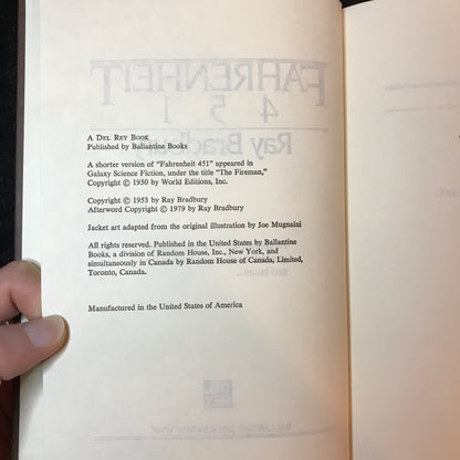 Fahrenheit 451 - Ray Bradbury - Book Club Edition - 1979