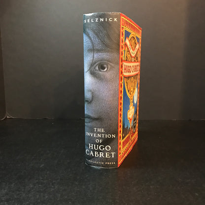 The Invention of Hugo Cabret - Brian Selznick - Signed - 1st Edition - 7th Print - 2007