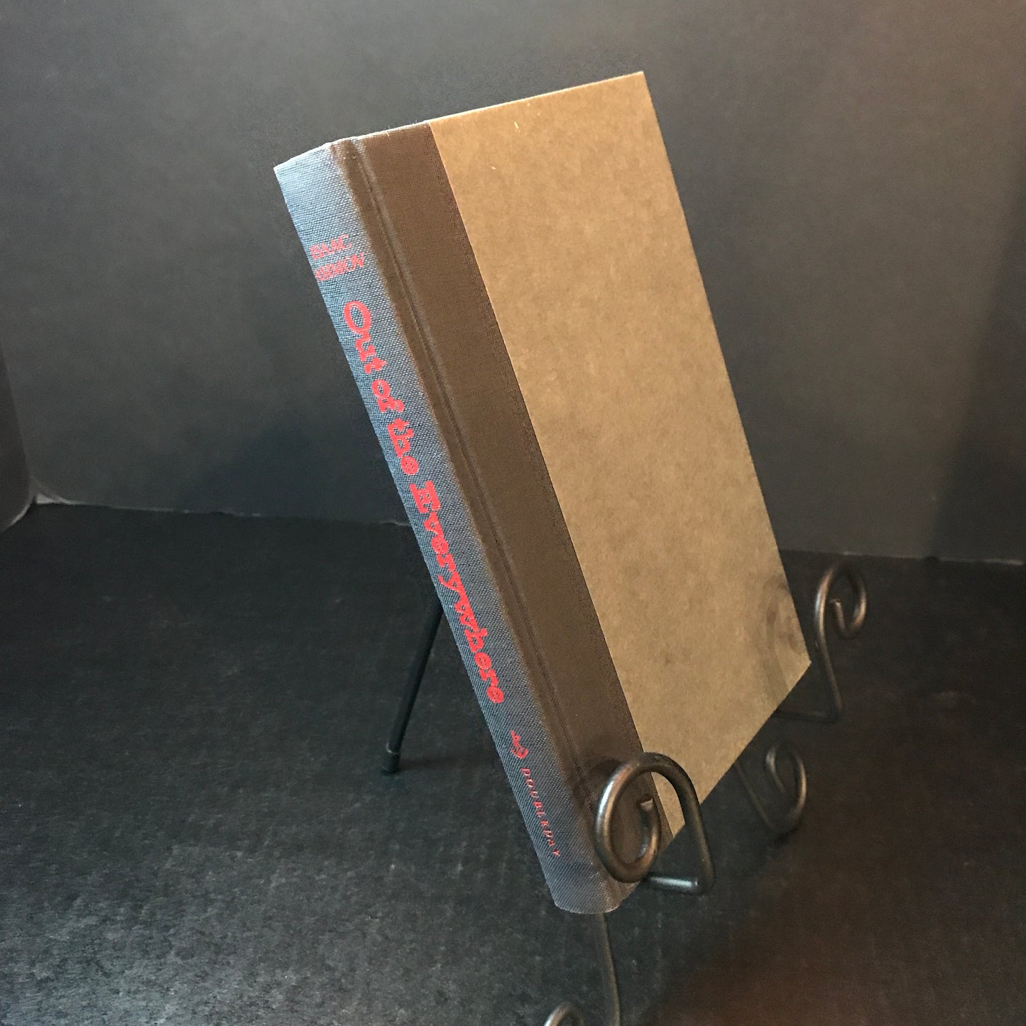 Out of the Everywhere - Isaac Asimov - 1st Edition - 1990