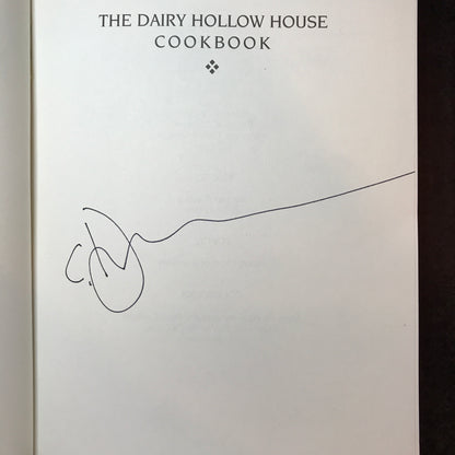 The Dairy Hollow House Cookbook - Crescent Dragonwagon & Jan Brown - Signed - 1992