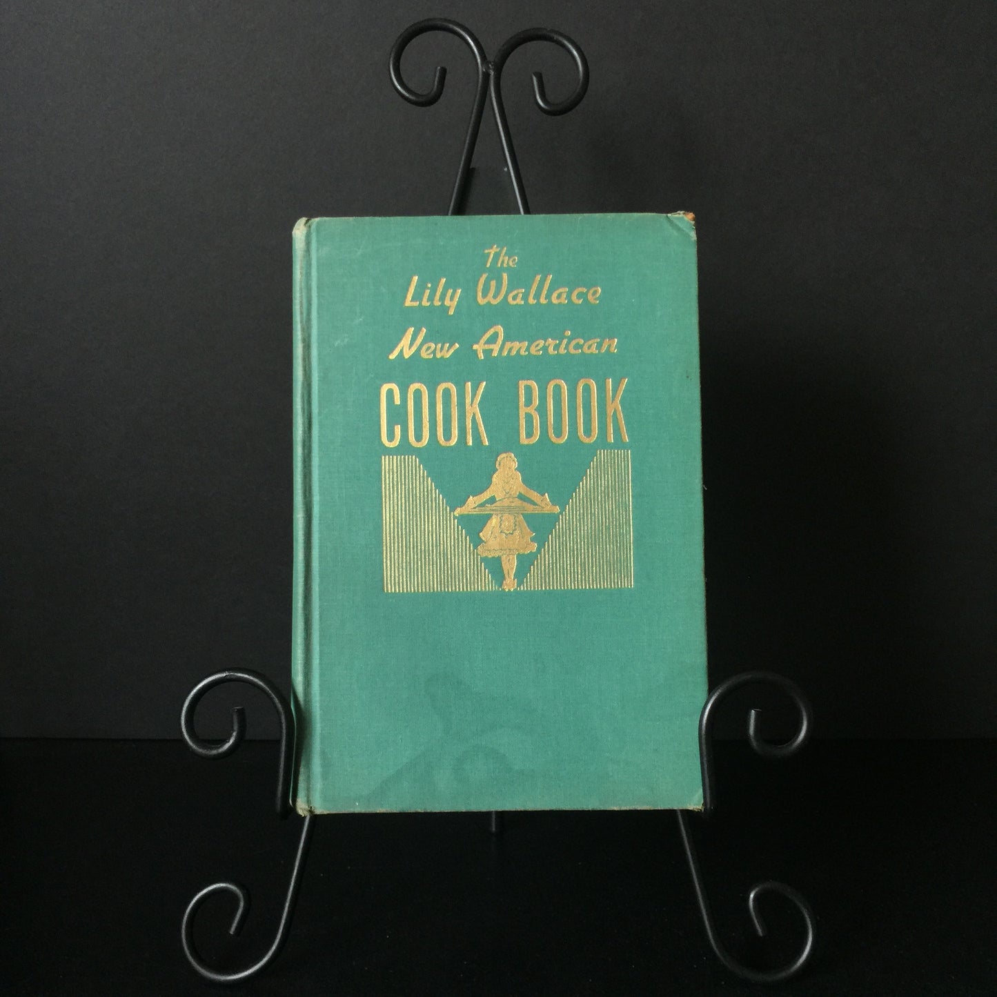 The Lily Wallace New American Cook Book - Lily Wallace - 1946