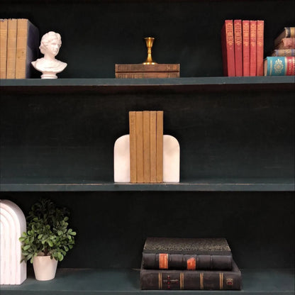 Classic Books by the Foot: Graded Literature Readers, Decorative Hardcover Set, Display Hardcovers