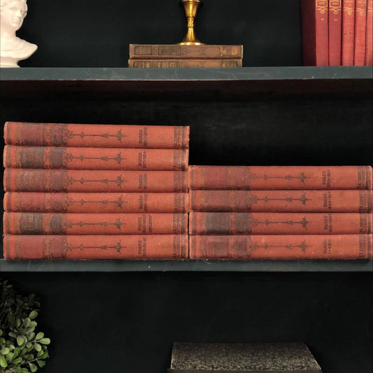 Classic Books by the Foot: A Commentary on The New Testament, Decorative Hardcover Set, Display Hardcovers