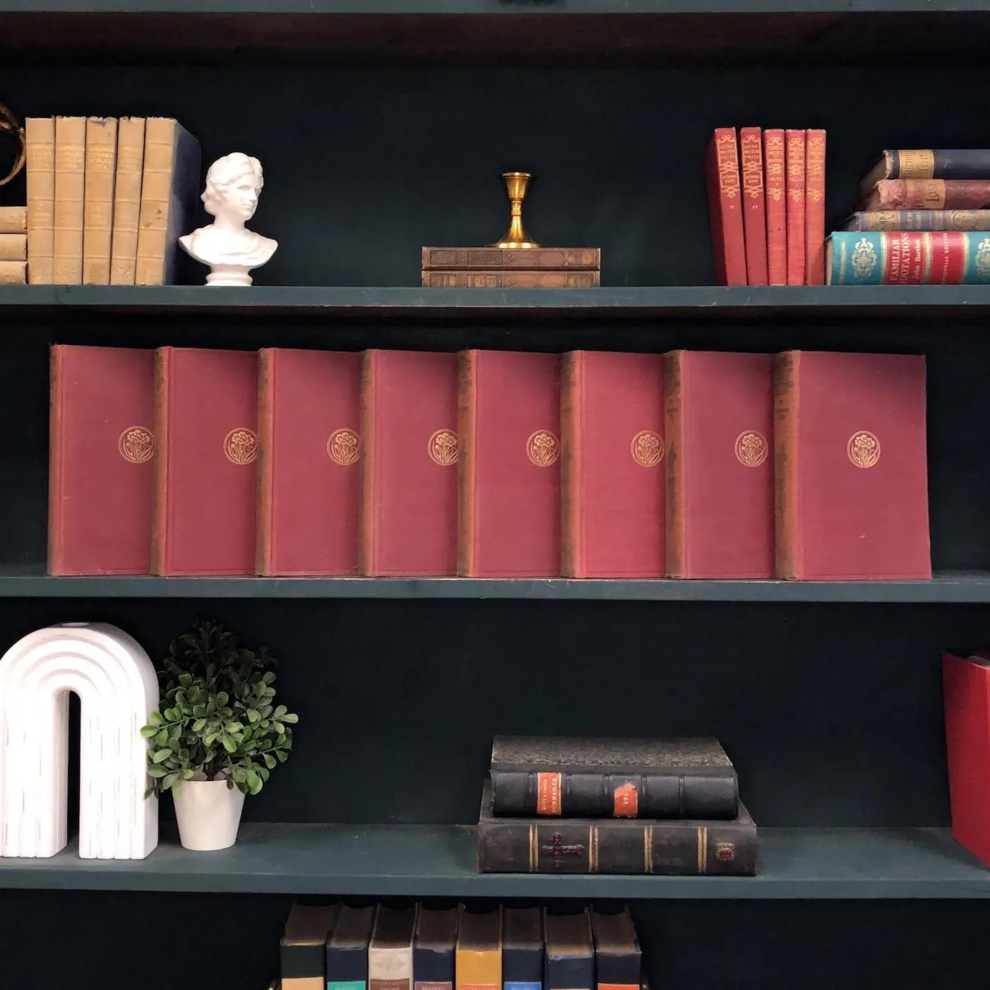 Classic Books by the Foot: Harvard Classics, Decorative Hardcover Set, Display Hardcovers