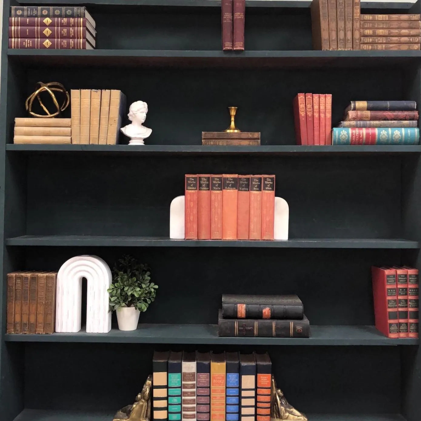 Classic Books by the Foot: The Works Of, Decorative Hardcover Set, Display Hardcovers