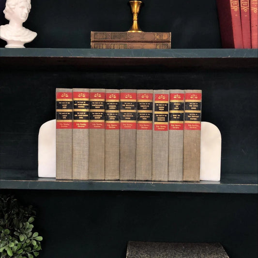 Classic Books by the Foot: Erle Stanley Gardener, Decorative Hardcover Set, Display Hardcovers