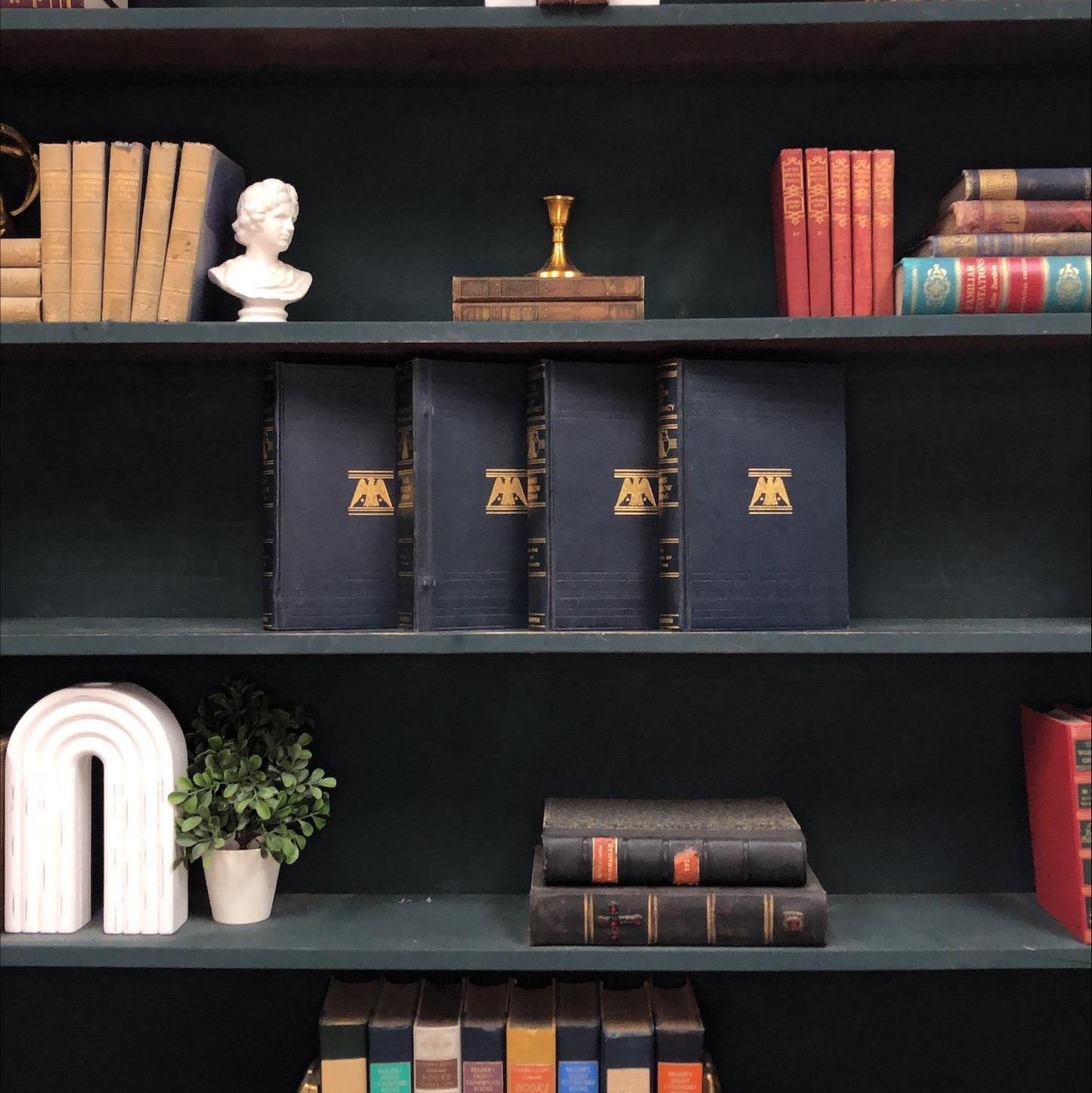 Classic Books by the Foot: March of Democracy, Decorative Hardcover Set, Display Hardcovers