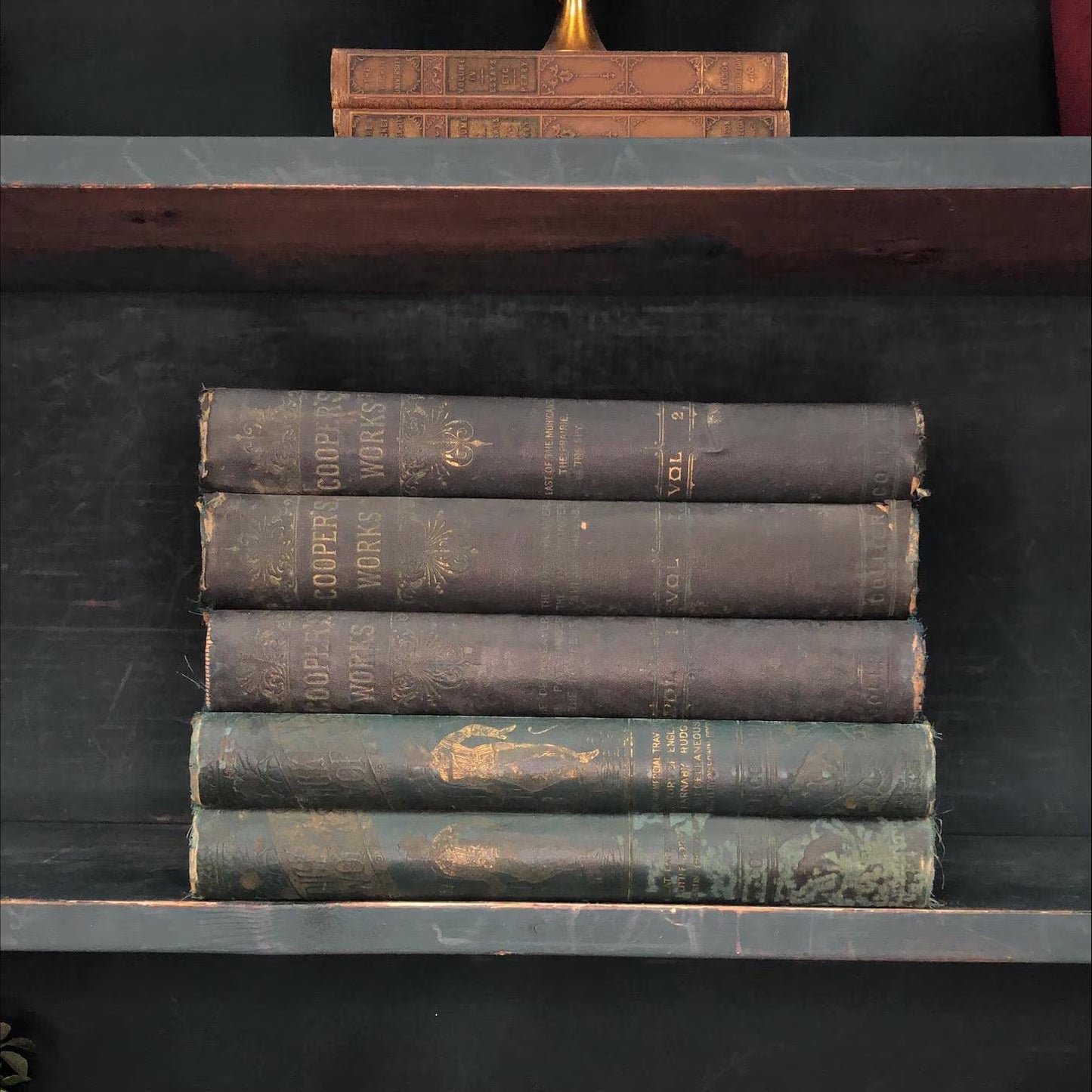 Classic Books by the Foot: Decorative Hardcover Set, Display Hardcovers