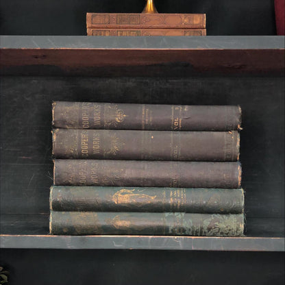 Classic Books by the Foot: Decorative Hardcover Set, Display Hardcovers