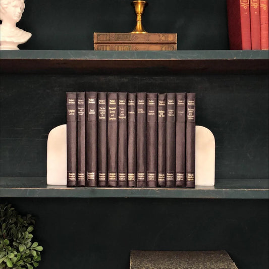Classic Books by the Foot: Modern Business, Decorative Hardcover Set, Display Hardcovers