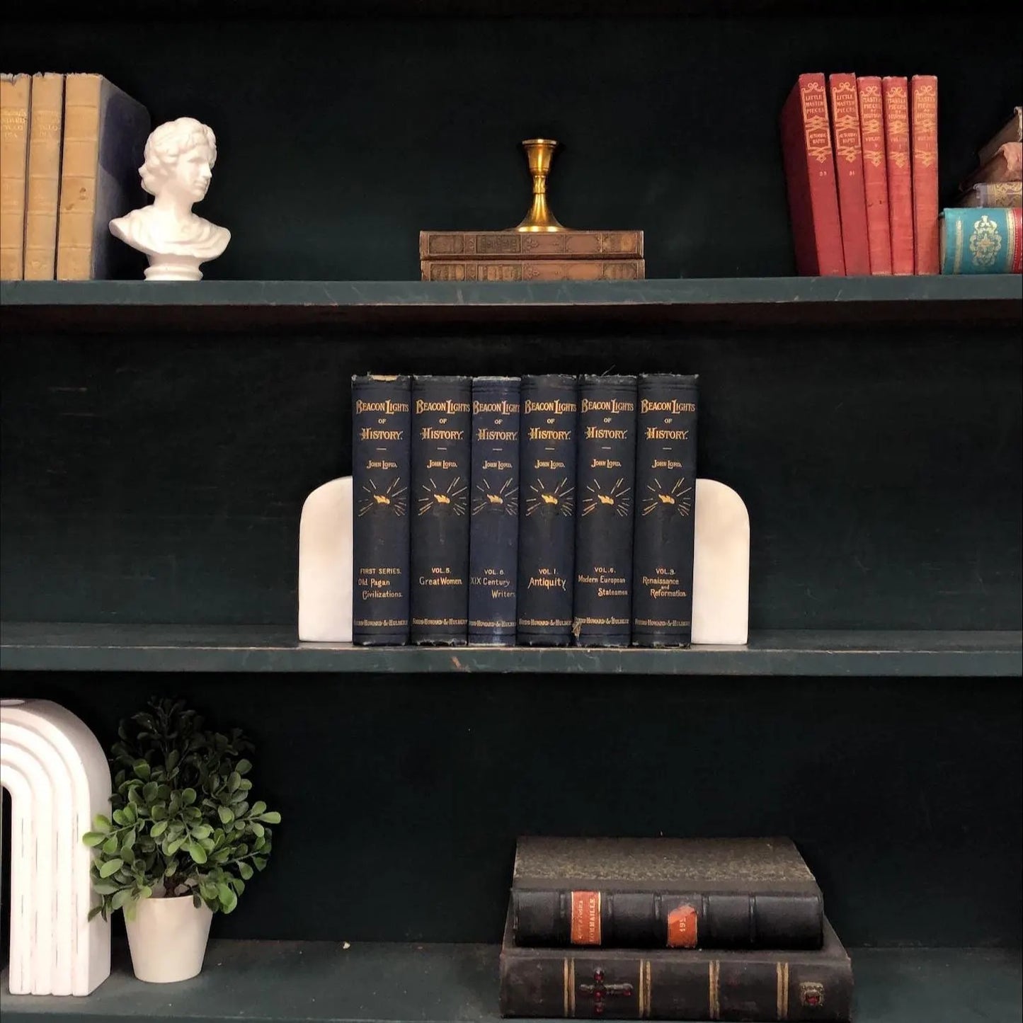 History Books by the Foot: Beacon Lights of History, Decorative Hardcover Set, Display Hardcovers