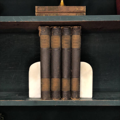 Non-Fiction Books by the Foot: The New Students Reference Work, Decorative Hardcover Set, Display Hardcovers