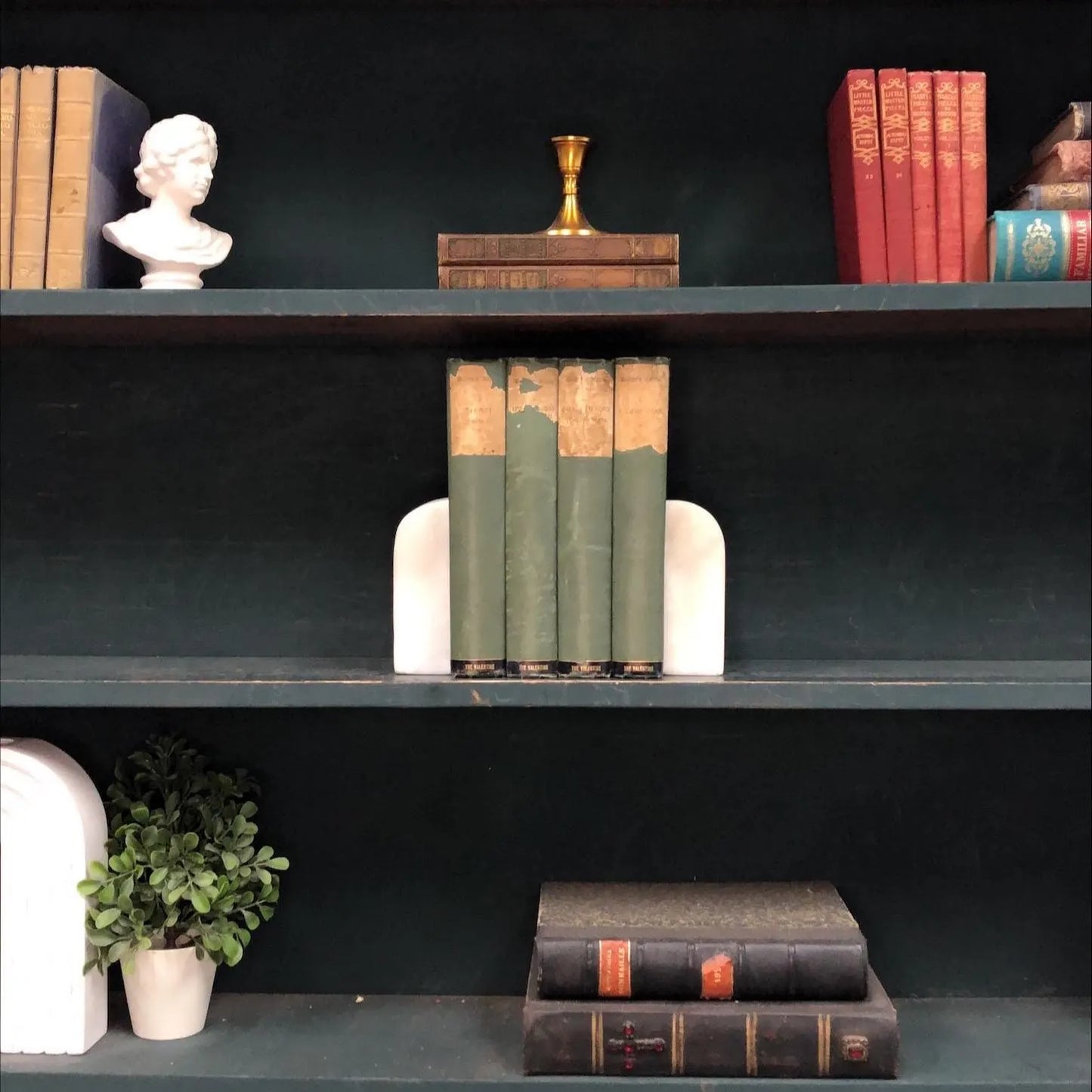 Classic Books by the Foot: Bulwer's Novels Knebworth Limited Edition, Decorative Hardcover Set, Display Hardcovers
