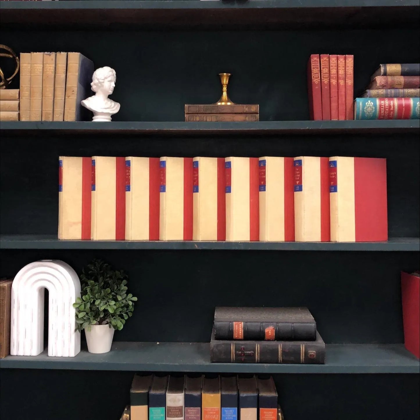 Classic Books by the Foot: Western Ranch Decor Set, Decorative Hardcover Set, Display Hardcovers