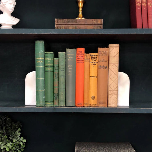 Cotswold Cottage Library: Vintage Poetry Decorative Hardcover Books by the Foot