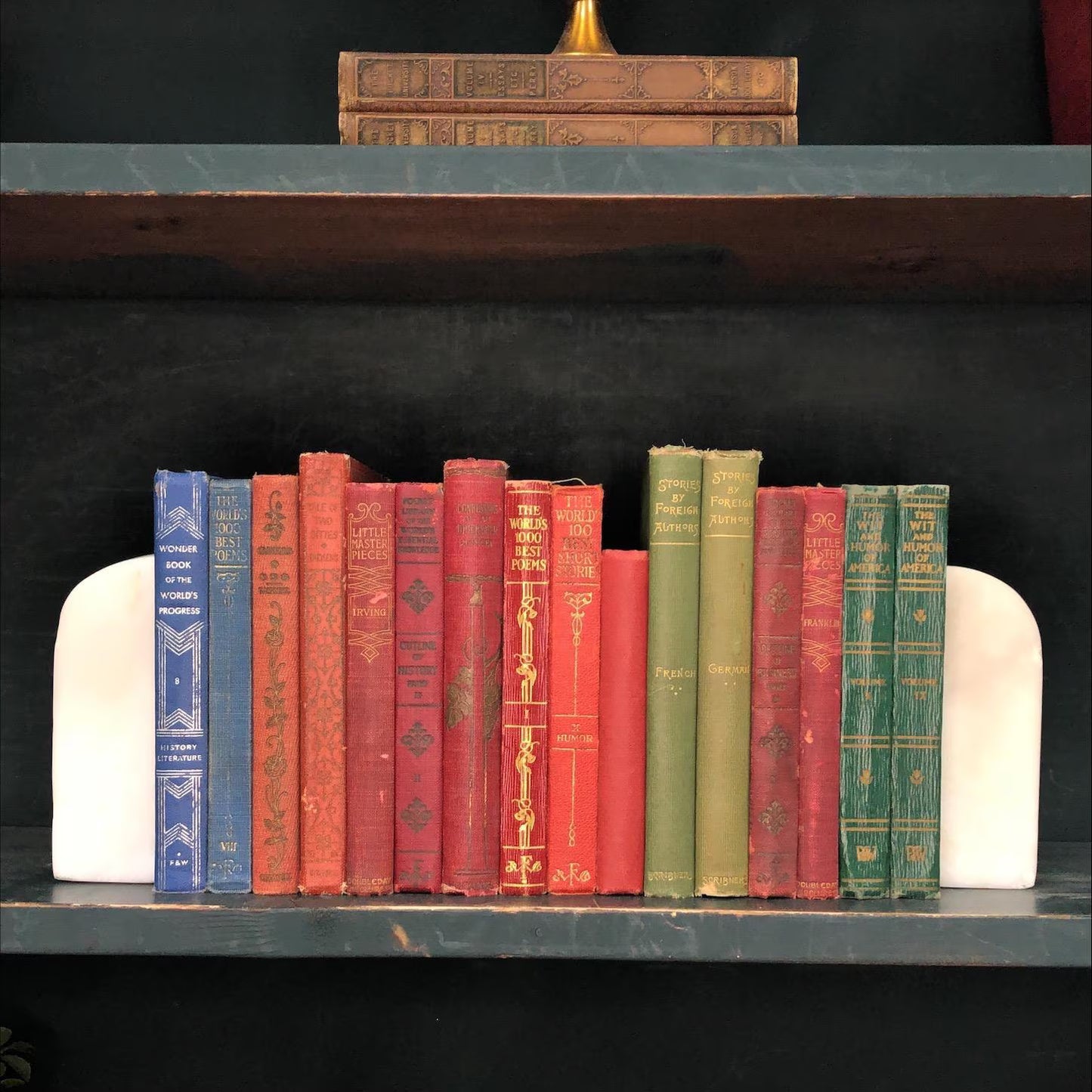 Classic Books by the Foot: Pocket Classics, Decorative Hardcover Set, Display Hardcovers