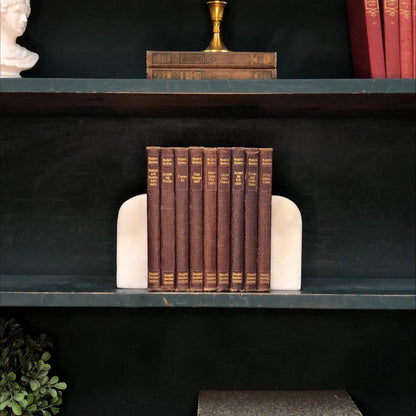 Classic Books by the Foot: Modern Business, Decorative Hardcover Set, Display Hardcovers