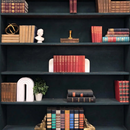 Classic Books by the Foot: Pocket Classics, Hardcover Set, Display Hardcovers