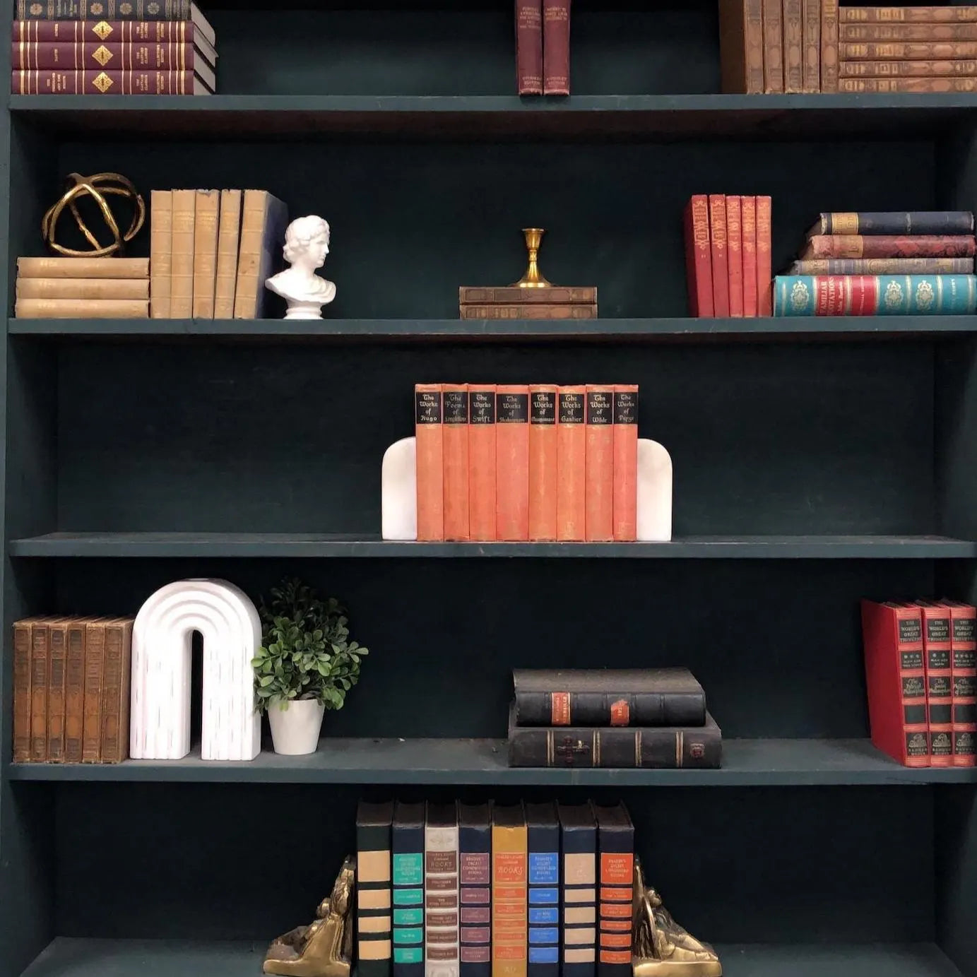 Classic Books by the Foot: The Works Of, Hardcover Set, Display Hardcovers