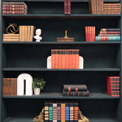 Classic Books by the Foot: The Works Of, Hardcover Set, Display Hardcovers