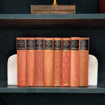 Classic Books by the Foot: The Works Of, Hardcover Set, Display Hardcovers