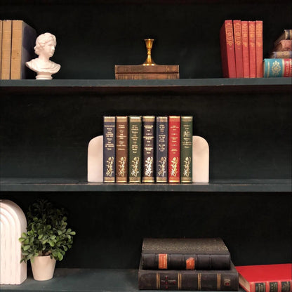 Classic Books by the Foot: Romance Treasury, Decorative Hardcover Set, Display Hardcovers