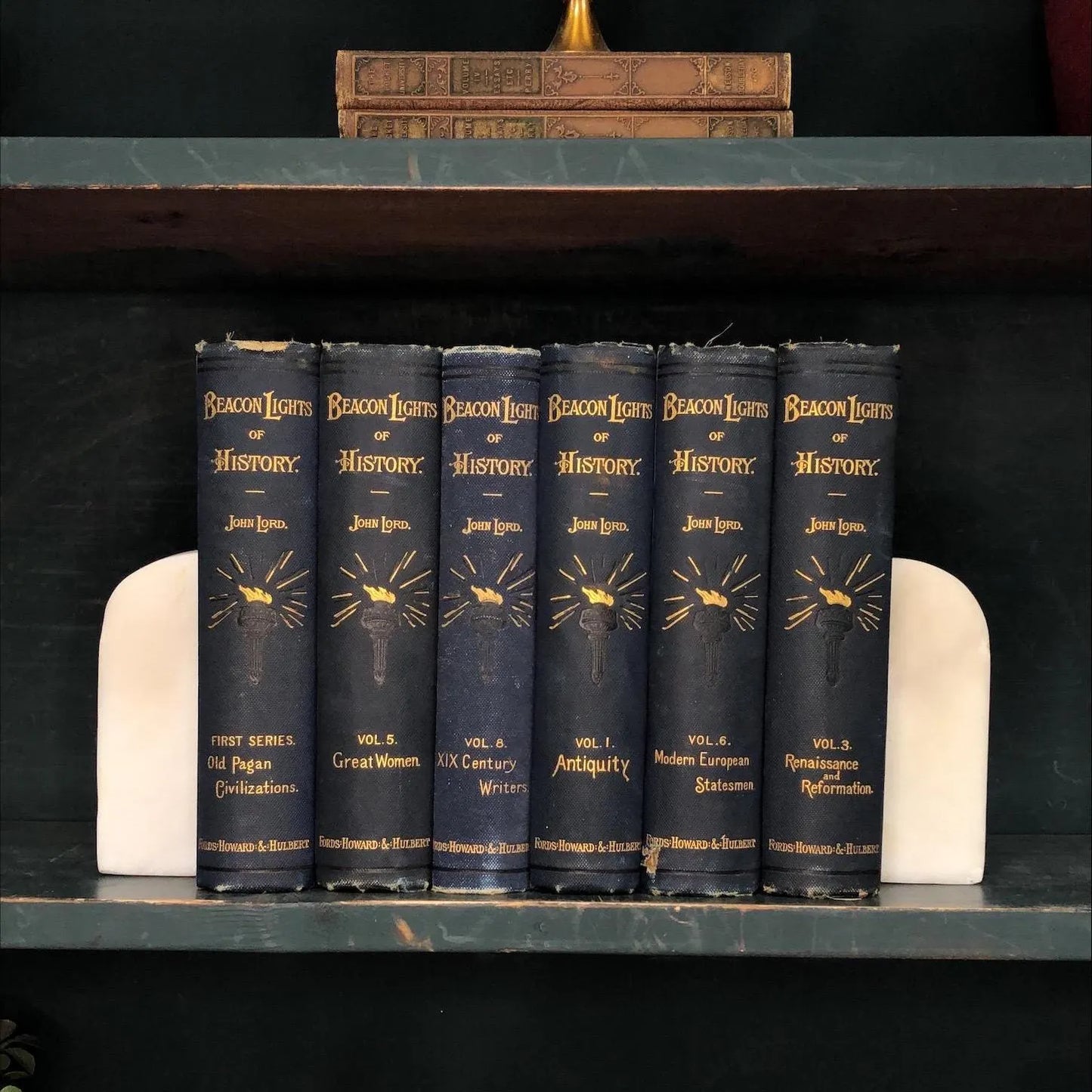 History Books by the Foot: Beacon Lights of History, Decorative Hardcover Set, Display Hardcovers