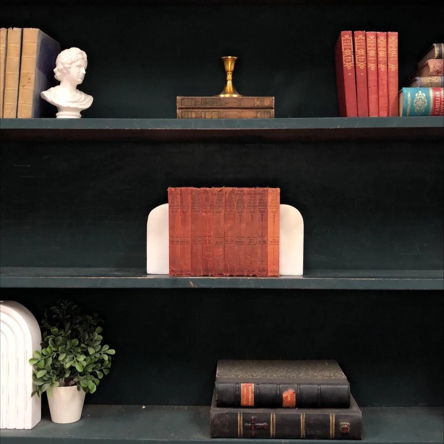 Classic Books by the Foot: The World's Best 100 Short Stories, Decorative Hardcover Set, Display Hardcovers