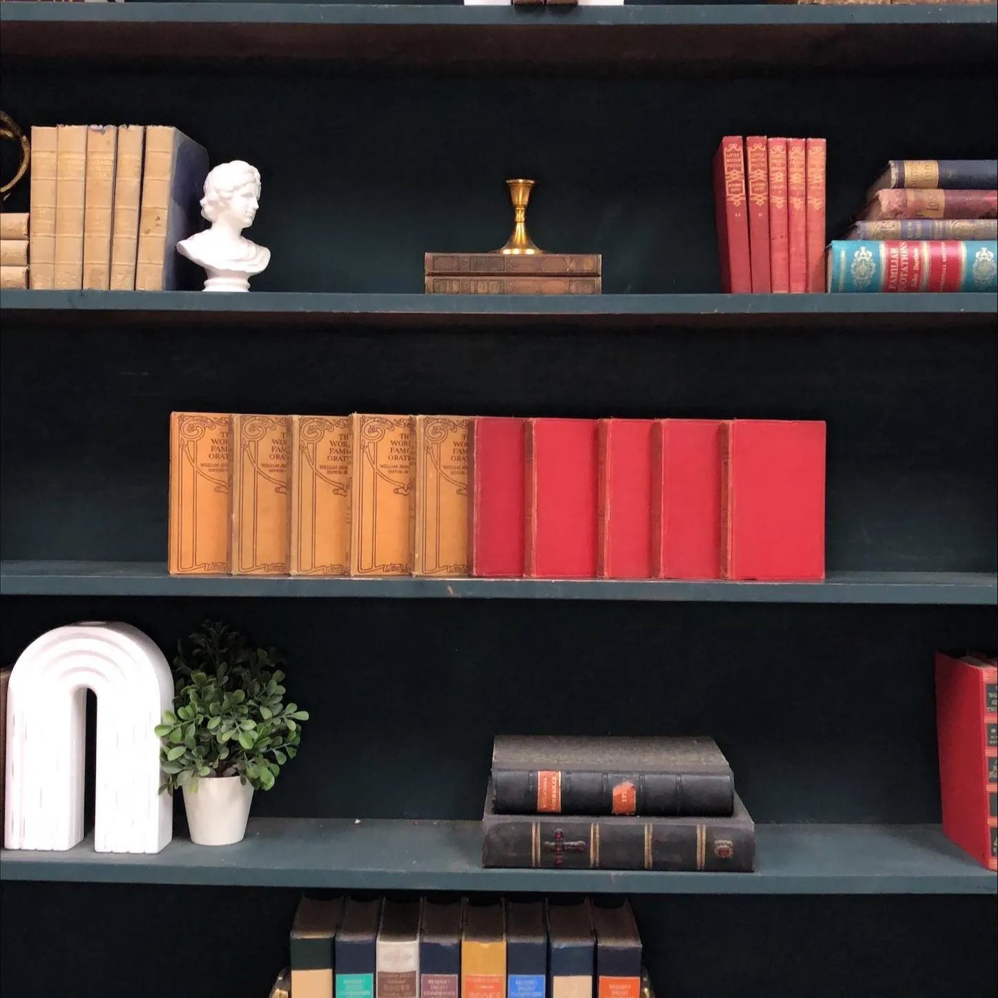 Classic Books by the Foot: Pocket Classics, Decorative Hardcover Set, Display Hardcovers