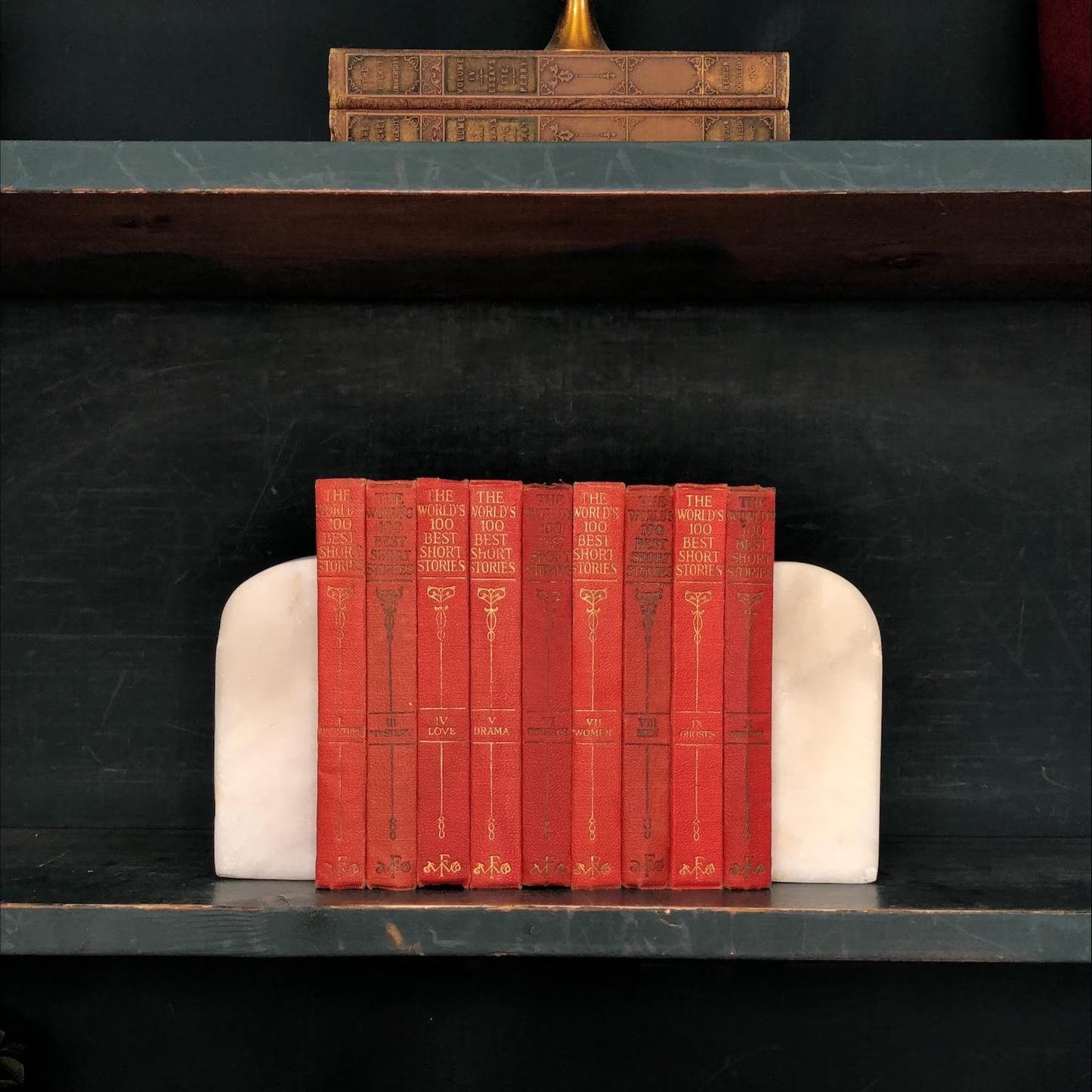 Classic Books by the Foot: The World's 100 Best Short Stories, Hardcover Set, Display Hardcovers